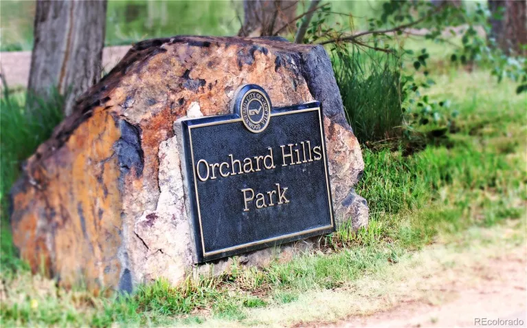 Orchard Hills Park entrance sign